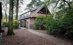 B&B Wicherumloo
